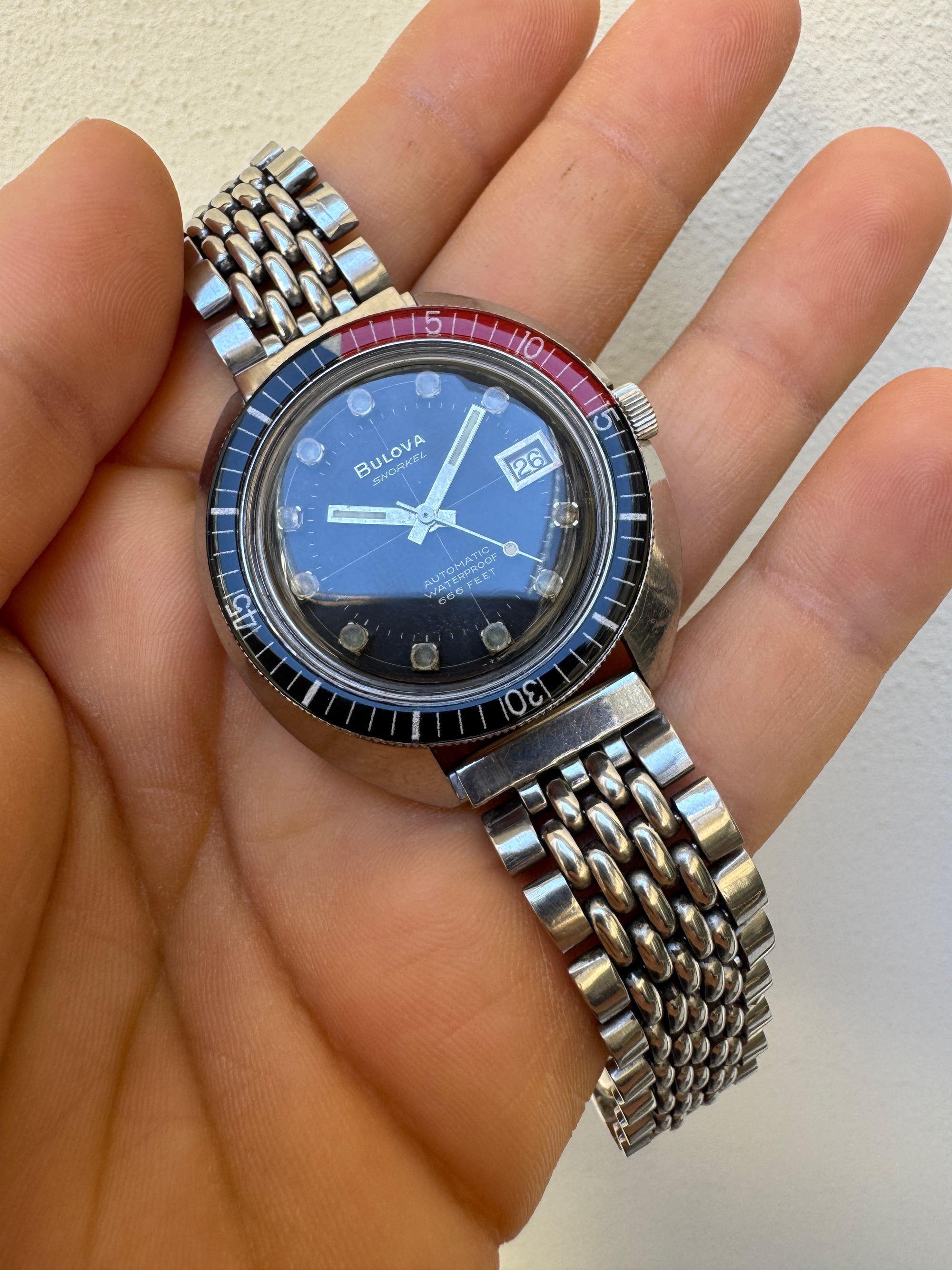 Bulova Snorkel 666 Feet Waterproof Automatic Calibre 11AFACD