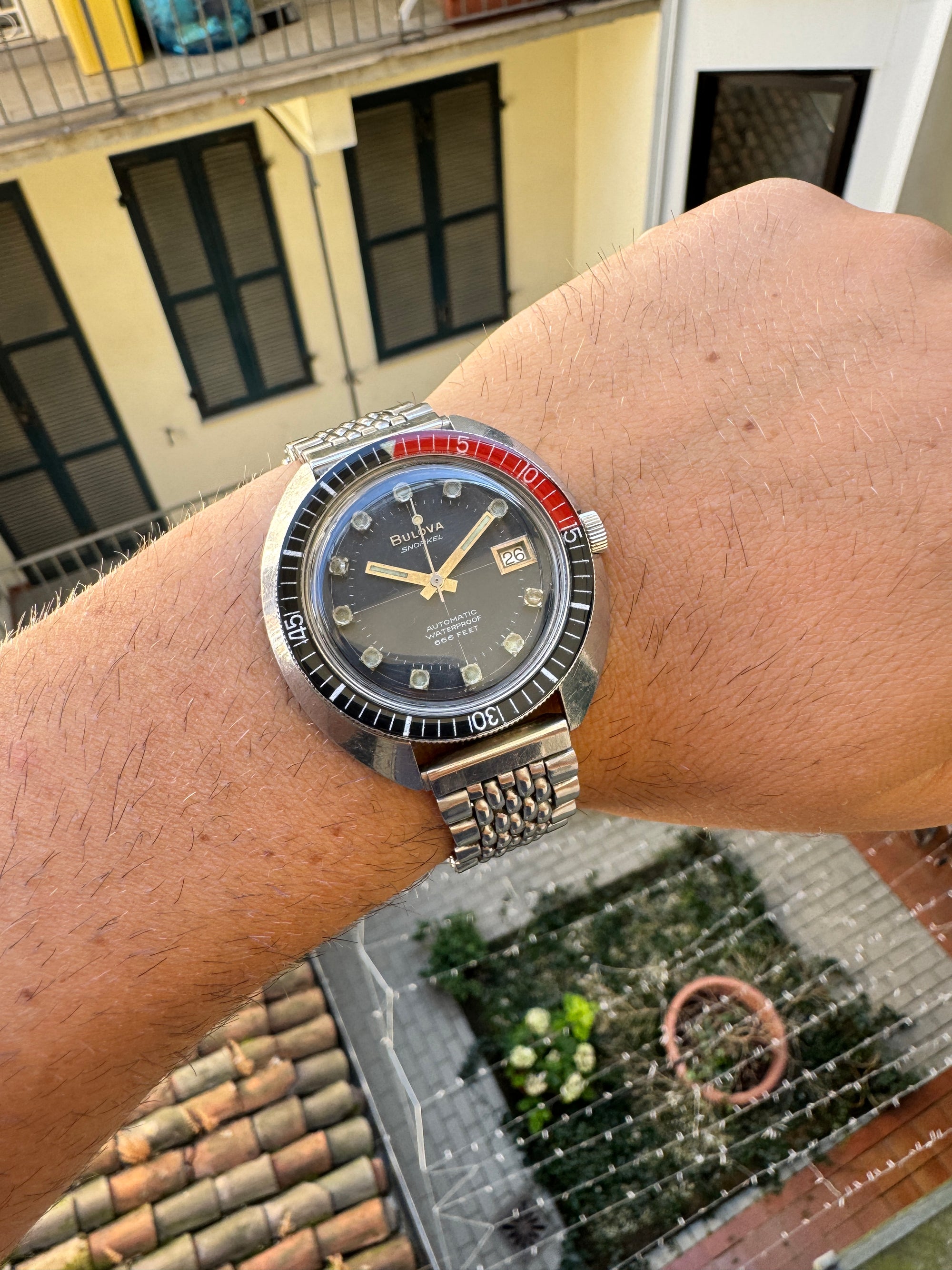 Bulova Snorkel 666 Feet Waterproof Automatic Calibre 11AFACD